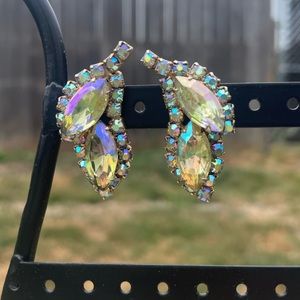 Vintage snap on earrings